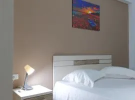 Saranda Inn Rooms & Apartments