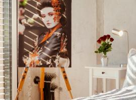 Loft-Apartment - Bestlage am Kurpark mit Terrasse - kostenloses Parken - K&uuml;che - Netflix - Waschmaschine，位于威斯巴登的高尔夫酒店