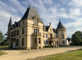 Chateau Tout Y Fault，位于Loriges的酒店