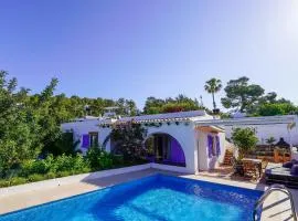 Villa Geckos Charming holiday finca 5 min by car to the fabulous Cala Salada beach