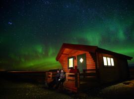 米德沃尔小屋旅馆，位于Suður Hvoll的别墅