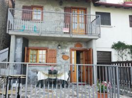 Casa Anna - Montemezzo，位于Bugiallo的酒店