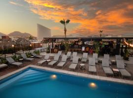 Mayan Monkey Los Cabos - Adults Only，位于卡波圣卢卡斯的酒店