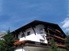Quality Hosts Arlberg - AFOCH FEI - das Landhaus，位于圣安东阿尔贝格的乡间豪华旅馆