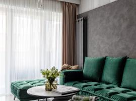 Urbanstay Suites - Prime Location Designer Suite，位于布加勒斯特皇宫赌场附近的酒店