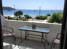 Παραθαλασσιο στουντιο Μιχαλιας Sea view studio Michalias Νουμερο 8