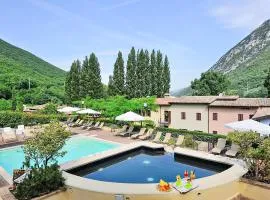 Lovely Apartment In Foligno With Wifi