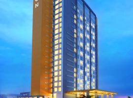 ASTON Banua Banjarmasin Hotel & Convention Center，位于班贾尔马辛的豪华型酒店