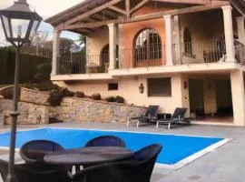 Chalet Boutique con chimenea y indoor pool