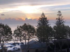 Appartement face à la mer，位于Santa-Maria-di-Lota的酒店
