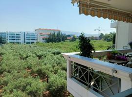 CASA MYRlAM Marousi -View & Private Parking-，位于雅典戴斯文化和会展中心附近的酒店