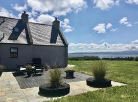 Luxury, Holiday Home in Orphir overlooking Hoy Hls，位于奥弗尔的度假短租房