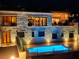 Lo Indiano, casa de turisme rural，位于Prat de Comte的酒店