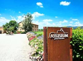 Assisium Agriturismo，位于阿西西的带停车场的酒店