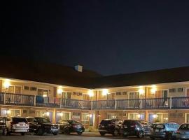 Hotel Motel Granby，位于格兰比的汽车旅馆