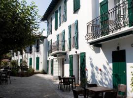 Hotel Residence Alaïa，位于亚斯凯恩的酒店