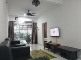 HOMESTAY IMPIAN QASEH MANJUNG (MUSLIM)，位于斯里曼绒的酒店