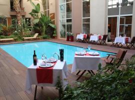 卡萨布兰卡套房Spa酒店，位于卡萨布兰卡的酒店