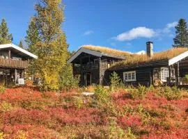 Nice Home In Vinstra With Kitchen