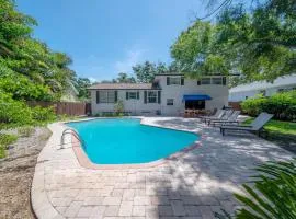 Seminole Pool Home Minutes to Gulf