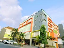 珀思索罗酒店，位于梭罗的酒店