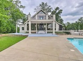 Pickwick Lake Home with Screened-In Porch, Dock
