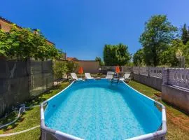 House Forest Paradise