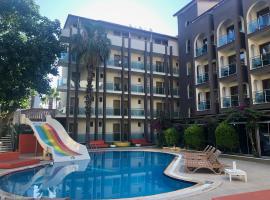 Astoria Life Hotel，位于马尔马里斯的酒店