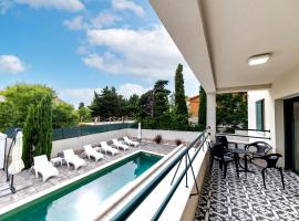 Mama House Villa，位于诺瓦利娅的酒店