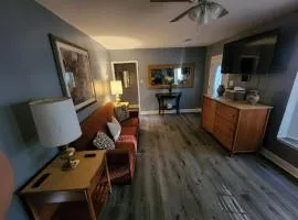 Near Beale Street, 6BR - 3BA 16 BEDS Sleeps up to 37 Guest