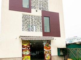 Jagdambey Hotel，位于大诺伊达的酒店