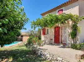 Le Petit Mas des Hauts de Beyssan, Maison de vacances avec piscine privative pour 2 personnes