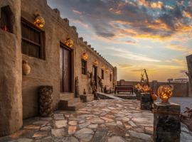 Canyon Rest House Jabal Shams，位于阿尔哈姆拉的乡村别墅