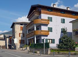 Hotel Ristorante Franca，位于托沃迪-圣阿加塔的酒店