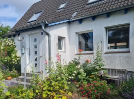 Haus Sonnenlicht. Idylle am Ratzeburger See!，位于拉策堡的酒店