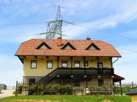 Apartments Jožetov grič - FARM STAY