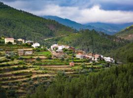 Casa do Azereiro，位于Casal do Rei的木屋