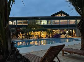 Tropic Hôtel，位于里沃萨尔特的酒店