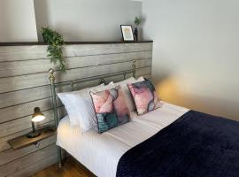 Stunning 1 bedroom Flat in The Mumbles，位于马伯斯朗兰湾附近的酒店