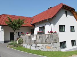 Desl´s little farm，位于Waldburg的酒店