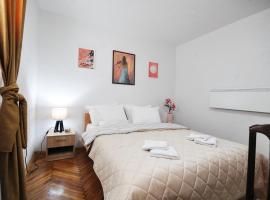 Stil Park Apartmani，位于弗尔尼亚奇卡矿泉镇的酒店