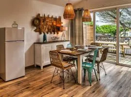 MAMITA 2 beautiful spacious and bright apartment T4 74m 18m of terrace