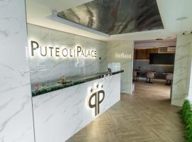 Puteoli Palace Hotel，位于波佐利的酒店