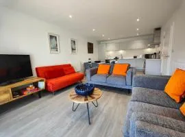 3 Putsborough - Luxury Apartment at Byron Woolacombe, only 4 minute walk to Woolacombe Beach!