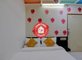 SPOT ON 82094 Hotel Mayur Palace，位于艾哈迈达巴德的酒店
