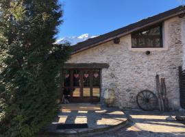 Vacanze in Baita di charme Alta Val di Susa Oulx，位于Savoulx的木屋