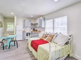 Quaint Leeds Studio w/ Yard ~ 18 Mi to Birmingham!