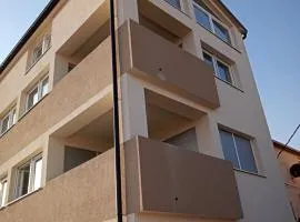 Apartma D