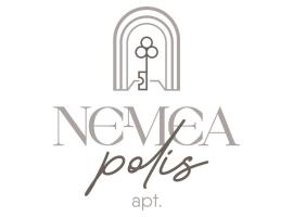 Nemeapolis 2 apt，位于Neméa奈迈阿考古博物馆附近的酒店