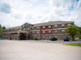 Holiday Inn Express Winfield - Teays Valley, an IHG Hotel，位于Hurricane的酒店